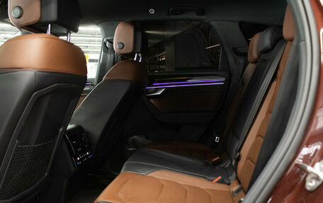 Volkswagen Touareg III, 2021 год, 4 999 000 рублей, 13 фотография