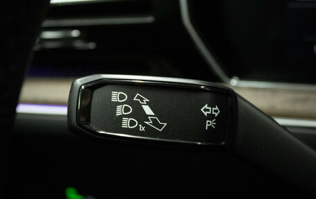 Volkswagen Touareg III, 2021 год, 4 999 000 рублей, 18 фотография