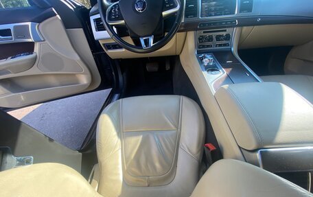 Jaguar XF I рестайлинг, 2014 год, 1 710 000 рублей, 9 фотография