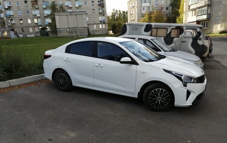 KIA Rio IV, 2021 год, 1 900 000 рублей, 9 фотография