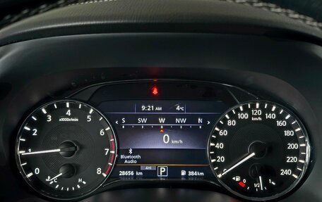 Infiniti QX80 I рестайлинг, 2022 год, 10 800 000 рублей, 12 фотография