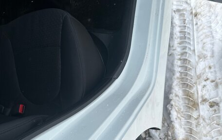 Hyundai Solaris II рестайлинг, 2011 год, 740 000 рублей, 4 фотография