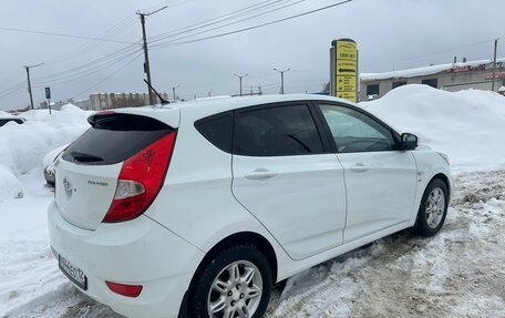Hyundai Solaris II рестайлинг, 2011 год, 740 000 рублей, 6 фотография