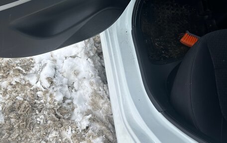 Hyundai Solaris II рестайлинг, 2011 год, 740 000 рублей, 8 фотография