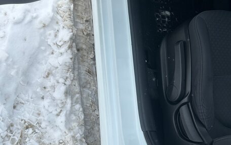 Hyundai Solaris II рестайлинг, 2011 год, 740 000 рублей, 12 фотография