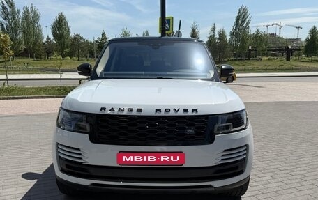 Land Rover Range Rover IV рестайлинг, 2020 год, 10 000 000 рублей, 3 фотография