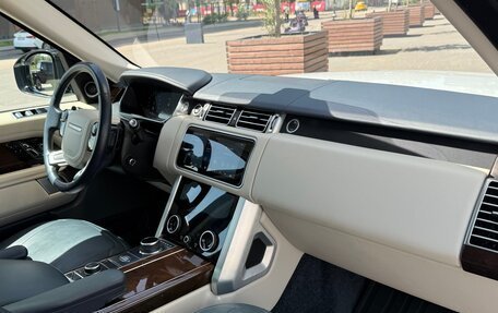 Land Rover Range Rover IV рестайлинг, 2020 год, 10 000 000 рублей, 17 фотография