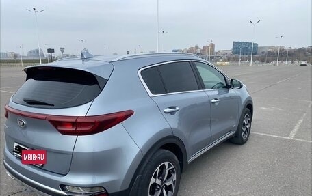 KIA Sportage IV рестайлинг, 2021 год, 2 500 000 рублей, 4 фотография