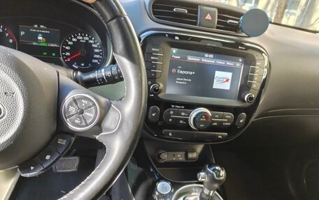 KIA Soul II рестайлинг, 2017 год, 1 750 000 рублей, 26 фотография