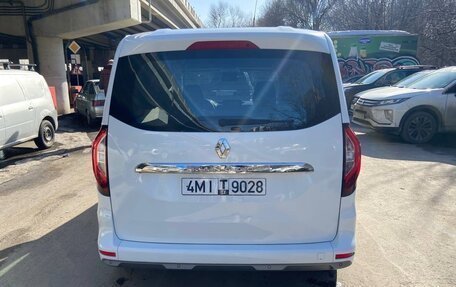 Renault Kangoo, 2022 год, 2 100 000 рублей, 6 фотография