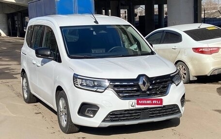 Renault Kangoo, 2022 год, 2 100 000 рублей, 3 фотография