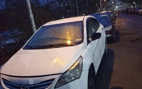 Hyundai Solaris II рестайлинг, 2016 год, 470 000 рублей, 1 фотография