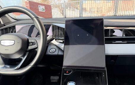 Geely Atlas, 2024 год, 2 000 000 рублей, 27 фотография