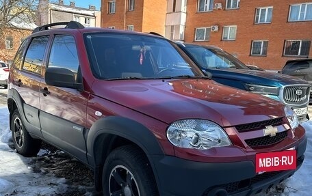Chevrolet Niva I рестайлинг, 2012 год, 670 000 рублей, 3 фотография
