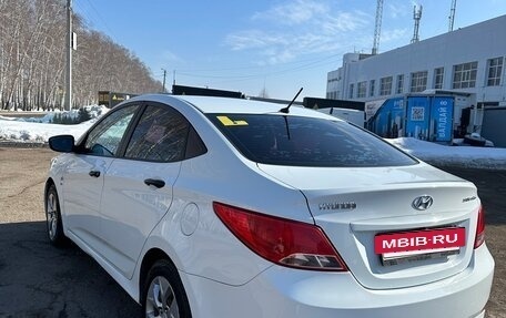 Hyundai Solaris II рестайлинг, 2015 год, 950 000 рублей, 4 фотография