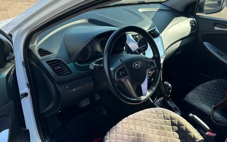 Hyundai Solaris II рестайлинг, 2015 год, 950 000 рублей, 7 фотография