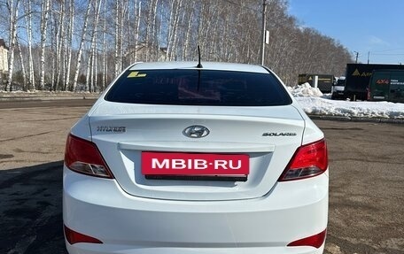 Hyundai Solaris II рестайлинг, 2015 год, 950 000 рублей, 6 фотография