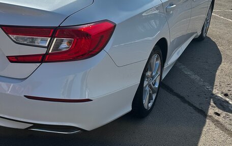 Honda Accord IX рестайлинг, 2018 год, 1 970 000 рублей, 6 фотография