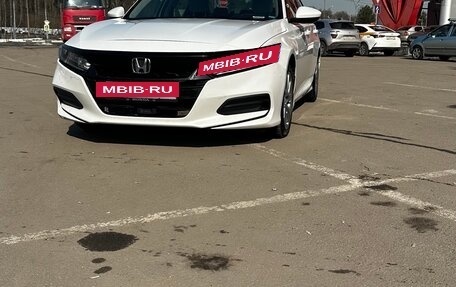 Honda Accord IX рестайлинг, 2018 год, 1 970 000 рублей, 4 фотография