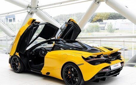 McLaren 720S, 2022 год, 32 999 000 рублей, 2 фотография