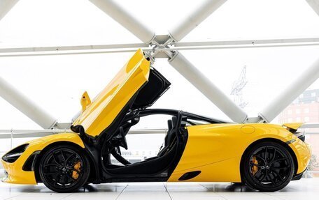 McLaren 720S, 2022 год, 32 999 000 рублей, 7 фотография