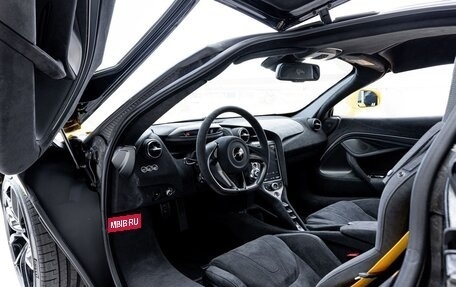 McLaren 720S, 2022 год, 32 999 000 рублей, 13 фотография