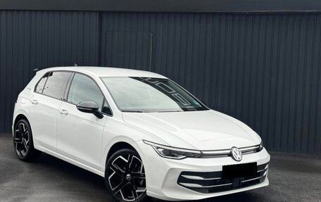 Volkswagen Golf VIII, 2025 год, 3 850 000 рублей, 2 фотография
