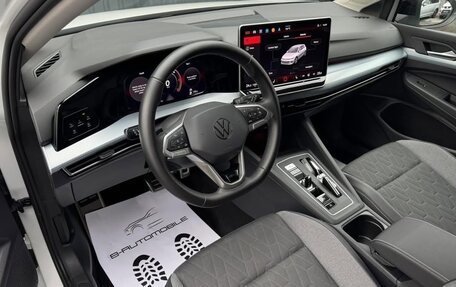 Volkswagen Golf VIII, 2025 год, 3 850 000 рублей, 8 фотография