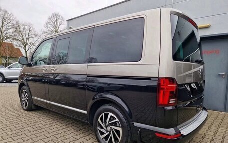 Volkswagen Multivan T6 рестайлинг, 2020 год, 4 600 000 рублей, 7 фотография