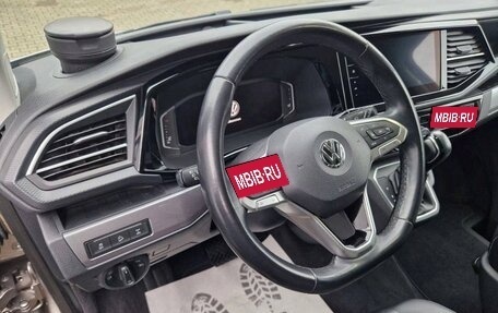 Volkswagen Multivan T6 рестайлинг, 2020 год, 4 600 000 рублей, 14 фотография