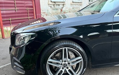 Mercedes-Benz E-Класс, 2019 год, 3 290 000 рублей, 7 фотография