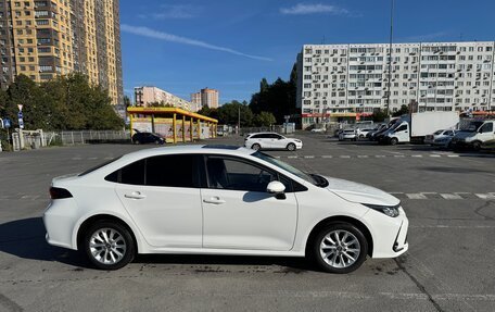 Toyota Corolla, 2022 год, 1 970 000 рублей, 4 фотография