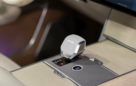 Land Rover Range Rover IV рестайлинг, 2025 год, 39 750 000 рублей, 18 фотография