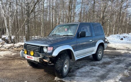 Mitsubishi Pajero III рестайлинг, 1994 год, 330 000 рублей, 2 фотография