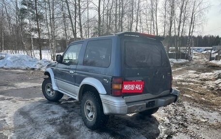 Mitsubishi Pajero III рестайлинг, 1994 год, 330 000 рублей, 4 фотография