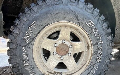 Mitsubishi Pajero III рестайлинг, 1994 год, 330 000 рублей, 27 фотография