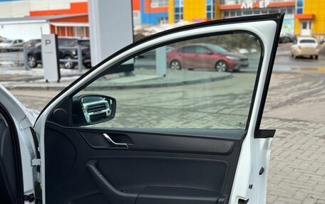 Skoda Rapid I, 2017 год, 1 380 000 рублей, 8 фотография