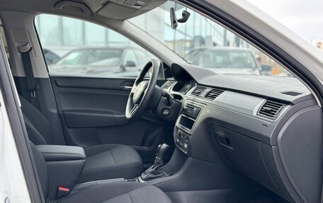 Skoda Rapid I, 2017 год, 1 380 000 рублей, 9 фотография