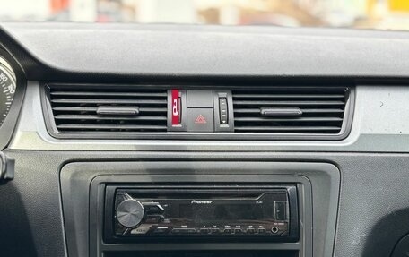 Skoda Rapid I, 2017 год, 1 380 000 рублей, 22 фотография