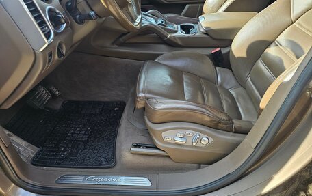 Porsche Cayenne III, 2010 год, 2 500 000 рублей, 28 фотография