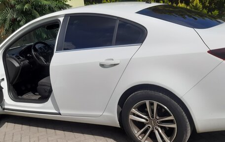 Opel Insignia OPC I рестайлинг, 2014 год, 899 000 рублей, 3 фотография