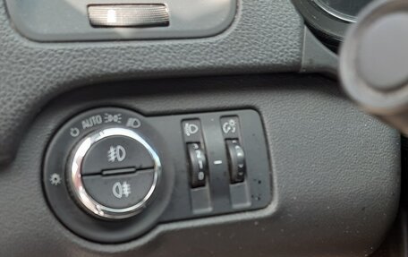 Opel Insignia OPC I рестайлинг, 2014 год, 899 000 рублей, 9 фотография