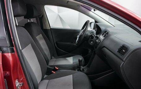 Volkswagen Polo VI (EU Market), 2011 год, 650 000 рублей, 5 фотография