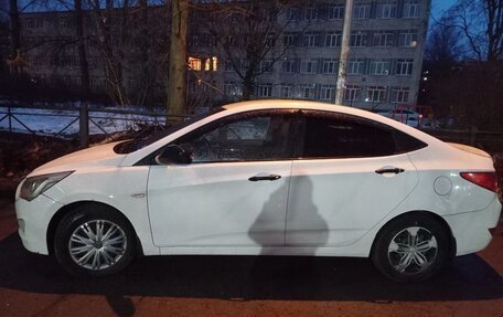 Hyundai Solaris II рестайлинг, 2016 год, 470 000 рублей, 2 фотография