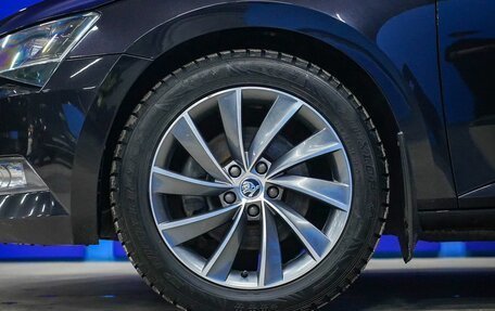 Skoda Superb III рестайлинг, 2018 год, 1 780 000 рублей, 10 фотография