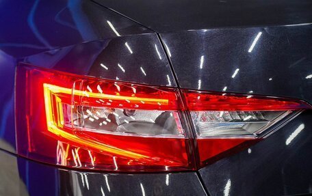 Skoda Superb III рестайлинг, 2018 год, 1 780 000 рублей, 17 фотография