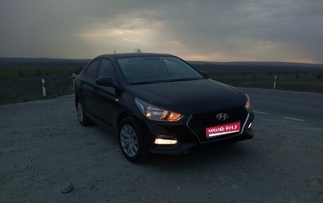 Hyundai Solaris II рестайлинг, 2019 год, 1 450 000 рублей, 1 фотография