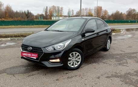 Hyundai Solaris II рестайлинг, 2019 год, 1 450 000 рублей, 3 фотография