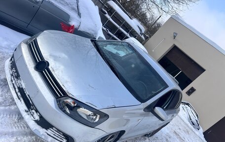 Volkswagen Polo VI (EU Market), 2012 год, 350 000 рублей, 2 фотография