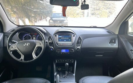 Hyundai ix35 I рестайлинг, 2014 год, 1 499 999 рублей, 13 фотография